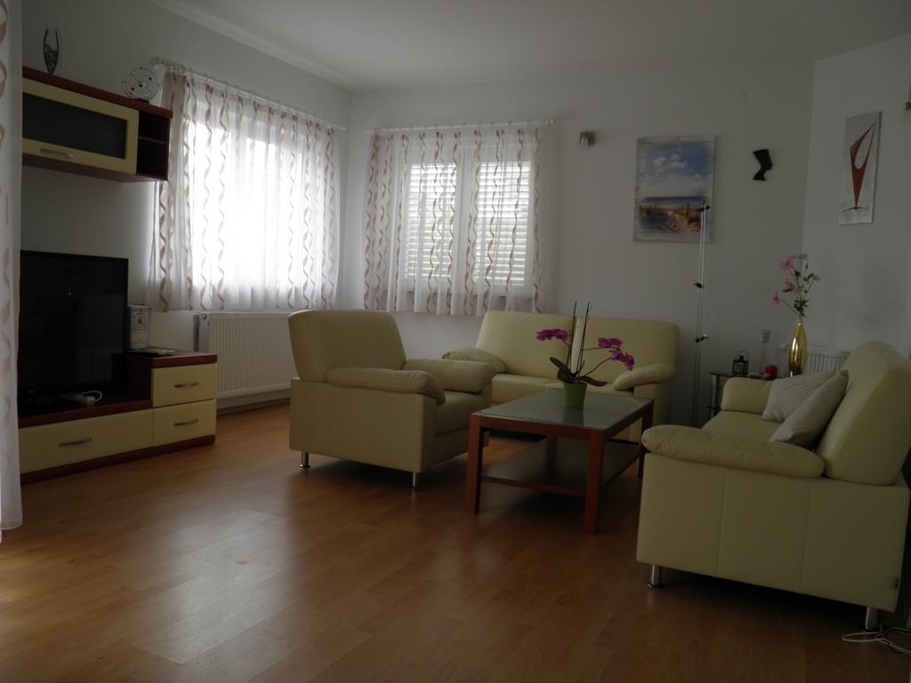 Apartmani Galeb Biograd Na Moru Eksteriør bilde