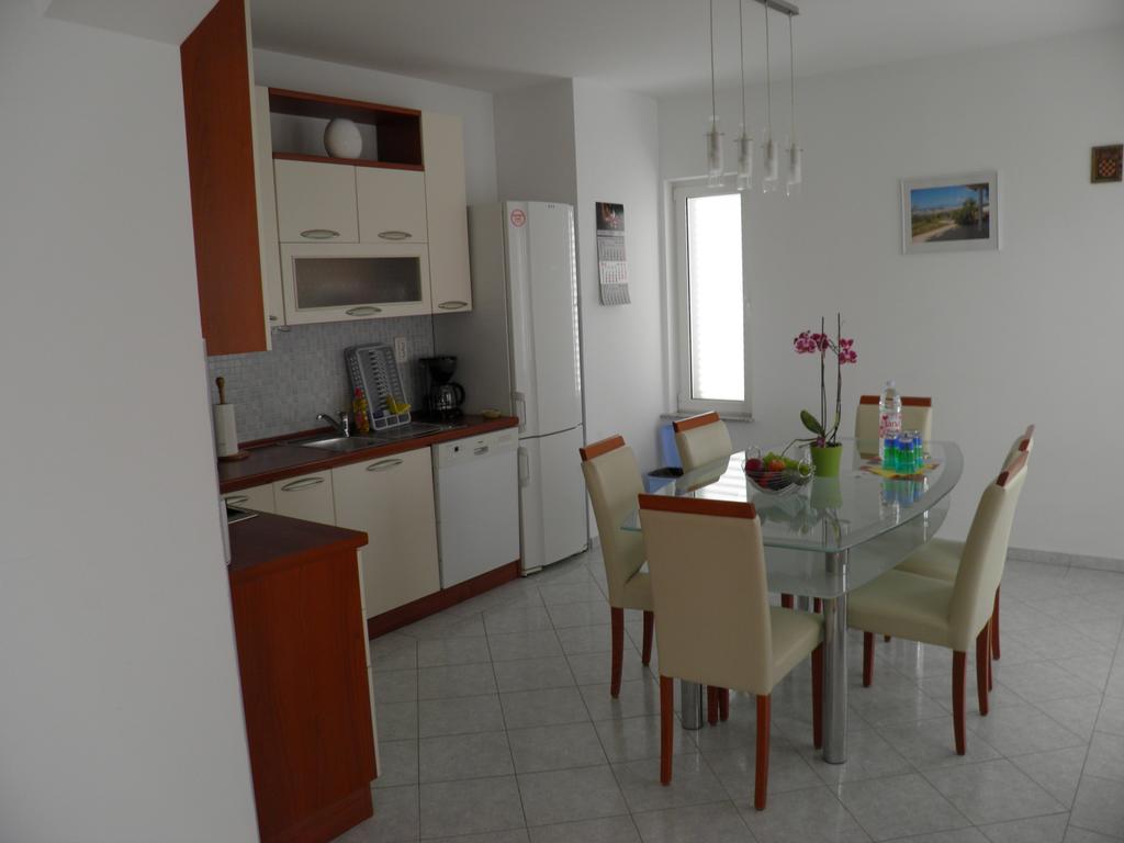 Apartmani Galeb Biograd Na Moru Eksteriør bilde
