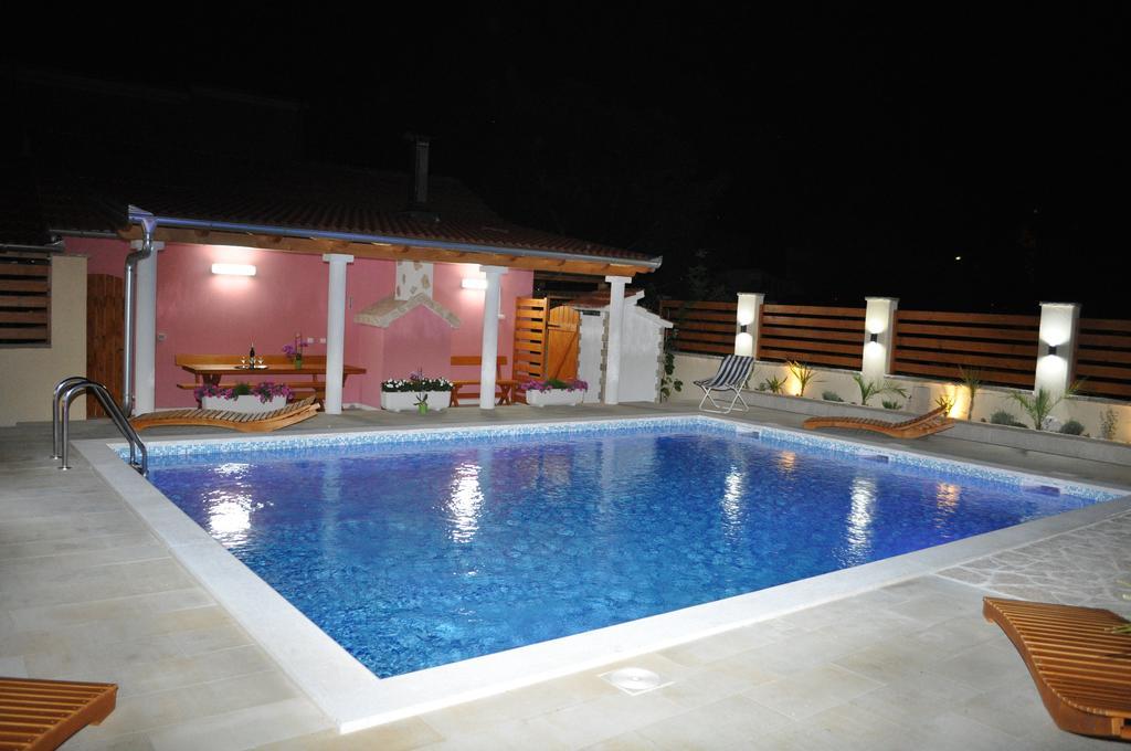 Apartmani Galeb Biograd Na Moru Eksteriør bilde