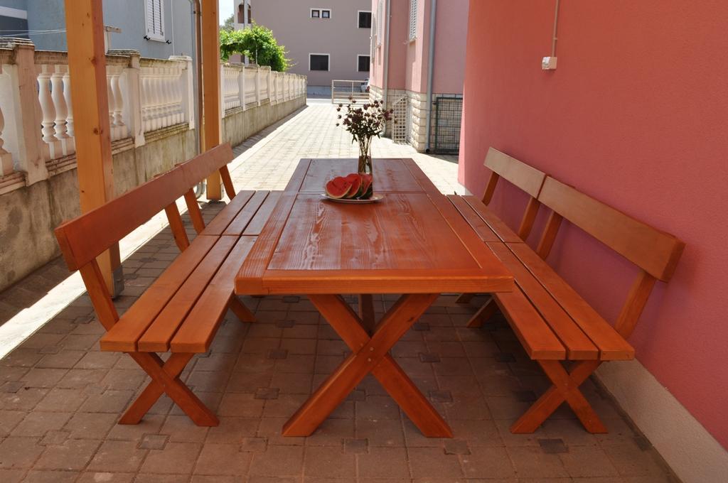 Apartmani Galeb Biograd Na Moru Eksteriør bilde