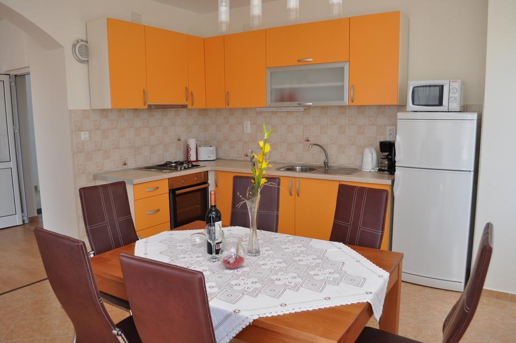 Apartmani Galeb Biograd Na Moru Eksteriør bilde