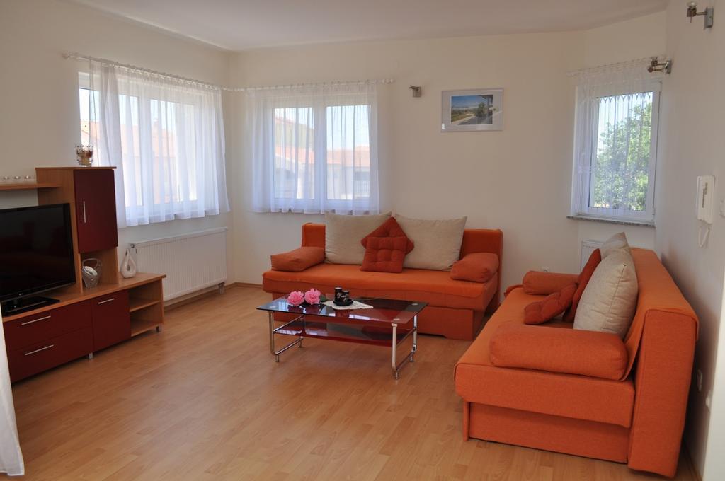 Apartmani Galeb Biograd Na Moru Eksteriør bilde